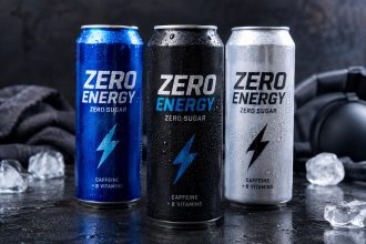 Kofeina bez cukru — prześwietlamy puszki energetyków zero od składu po sensowność ceny.